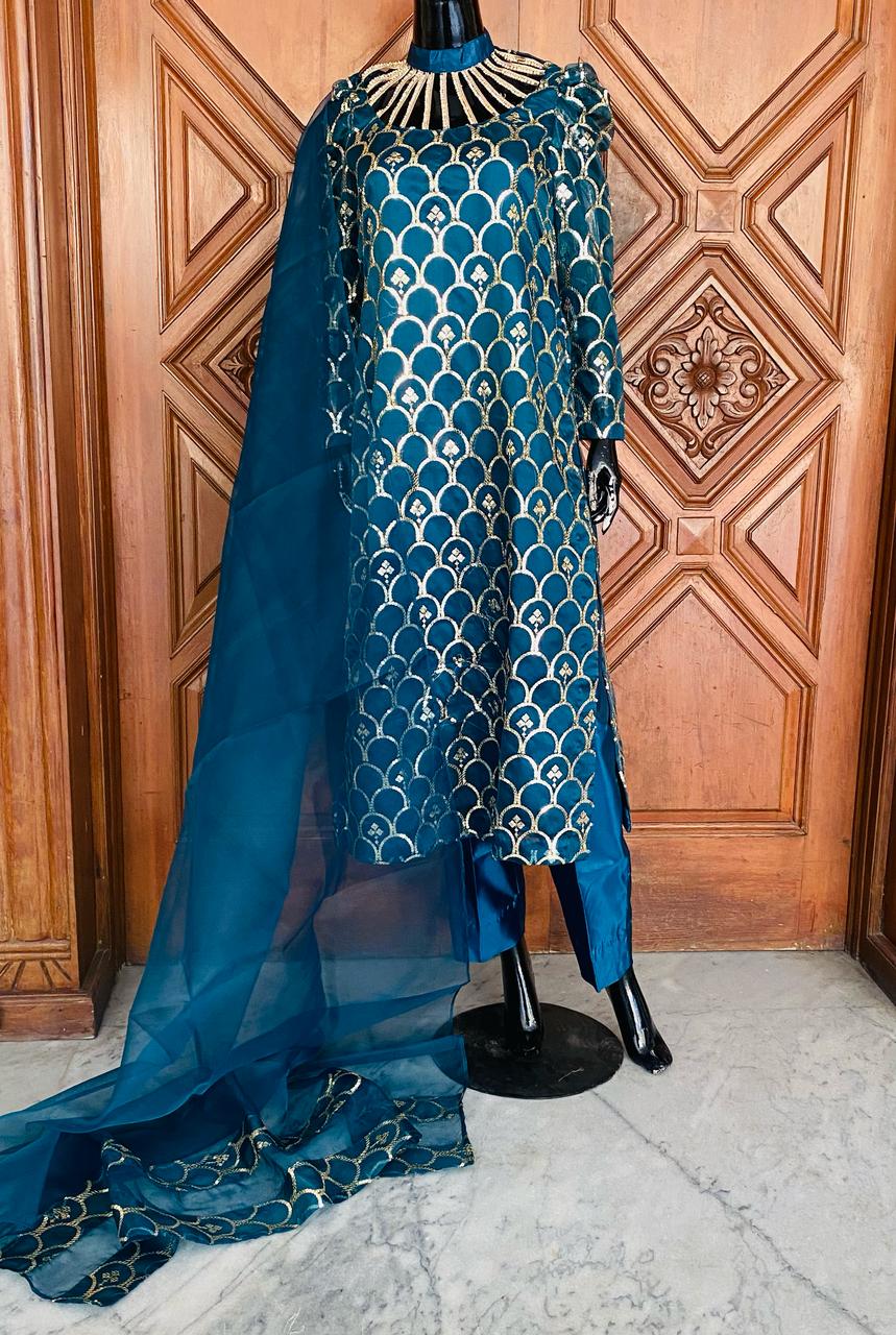 Embroidered Organza Suit With Grip Lining(3PC'S)
