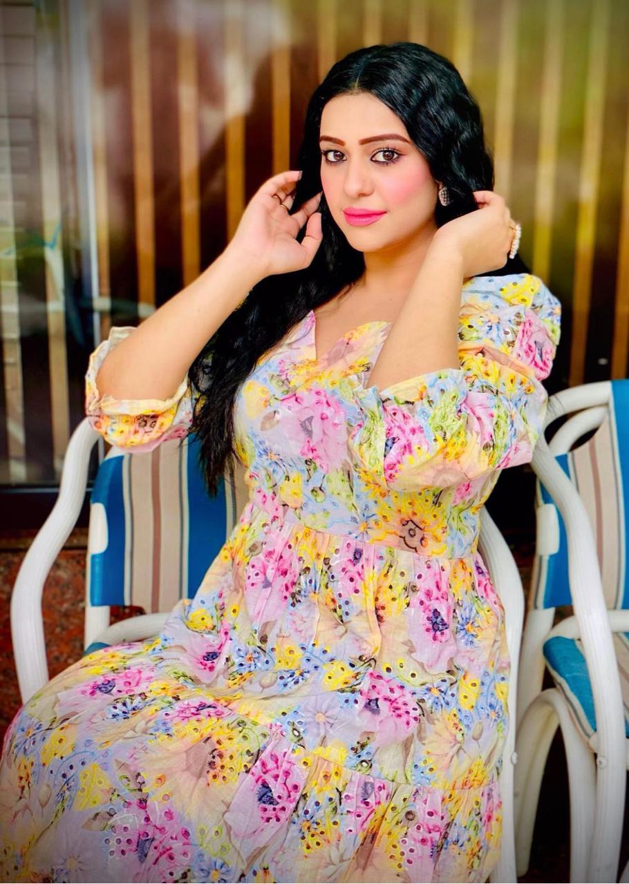Printed Chicken Fabric Frock – Lightweight & Stylish