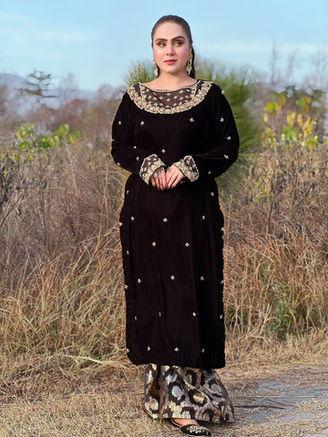 Shahbano Velvet Set