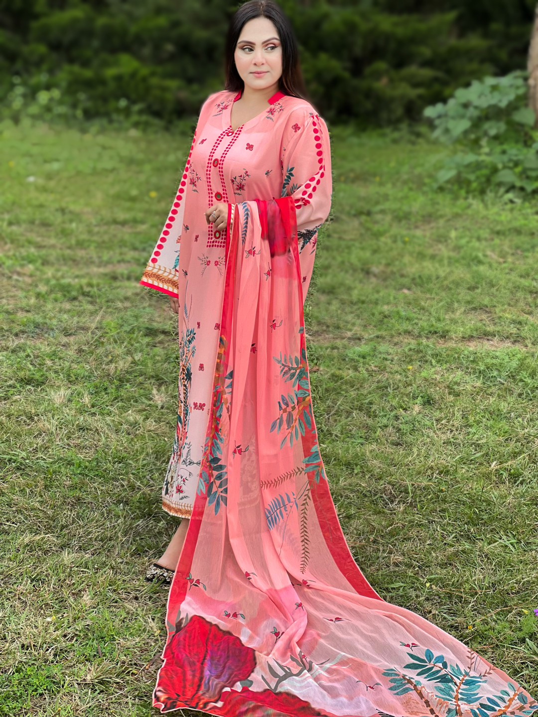 Minhas Kaftan & Dupatta